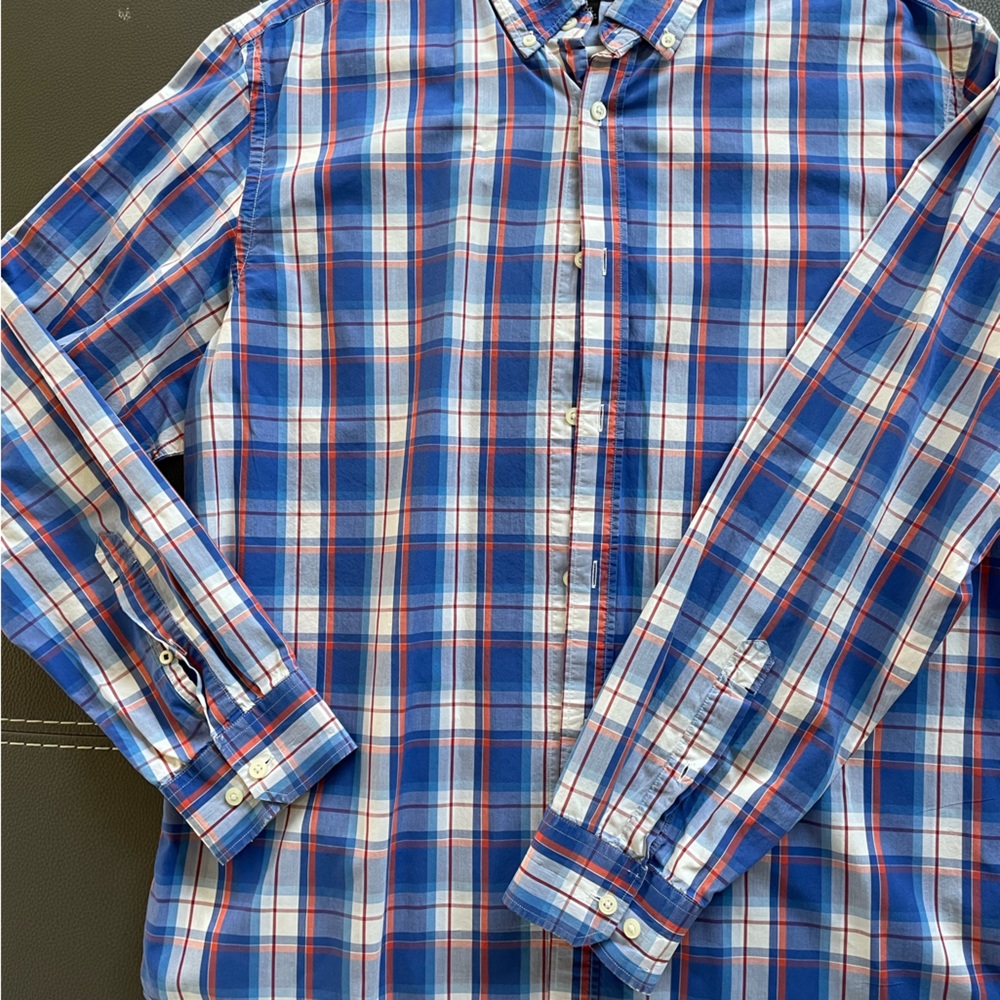 Banana Republic shirt